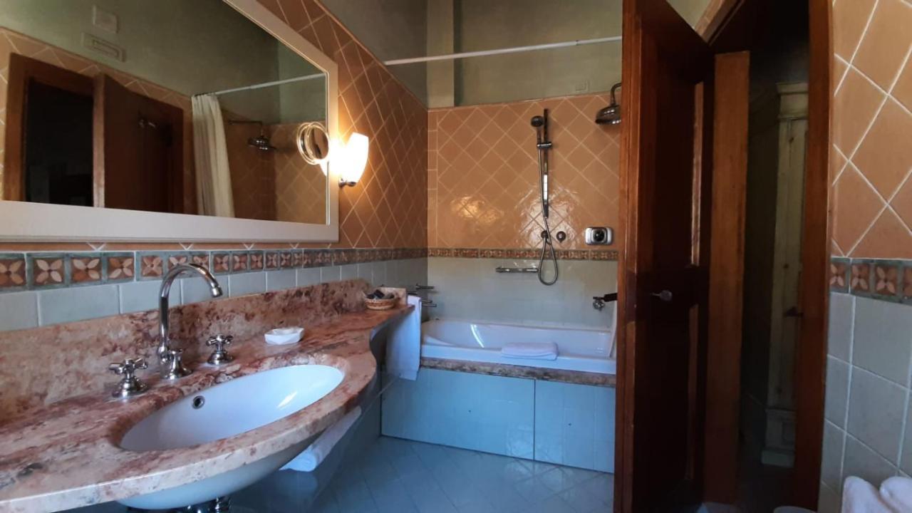 San Pietro Sopra Le Acque Resort & Spa Massa Martana Eksteriør bilde